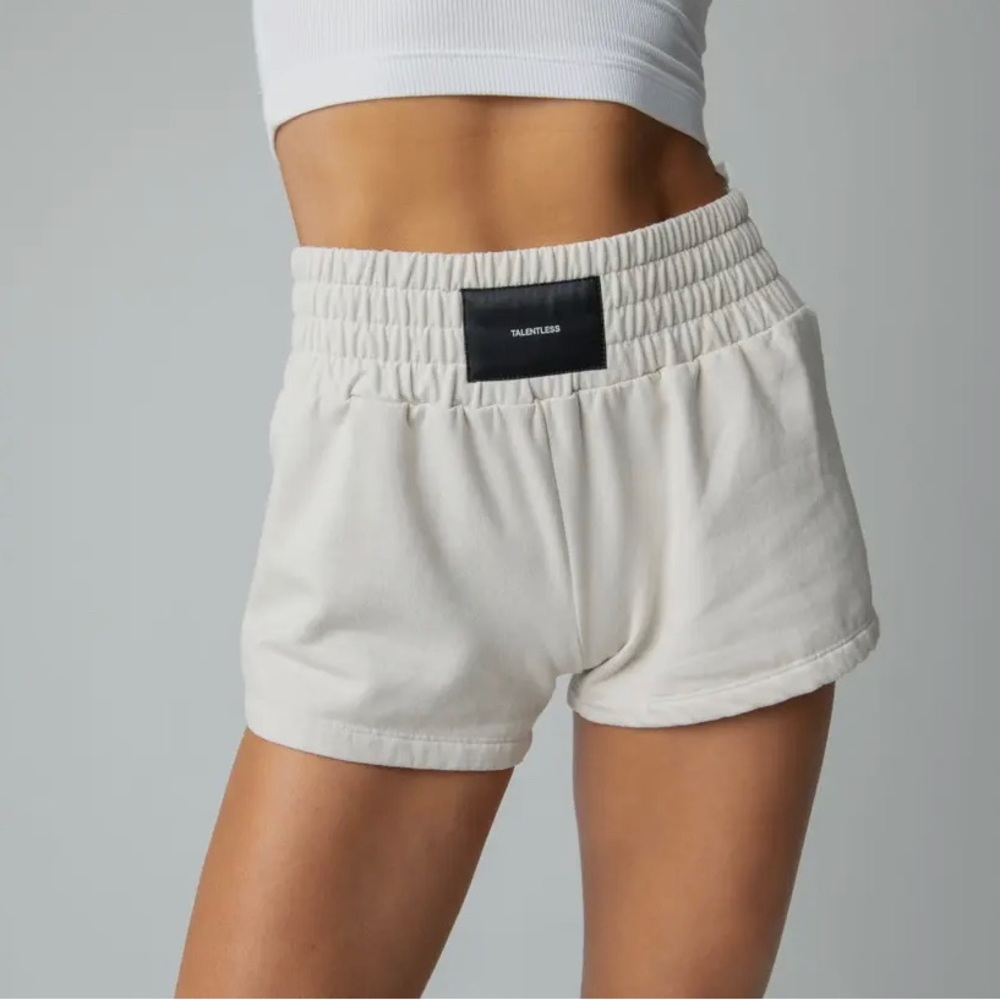 Talentless women’s boxing shorts NWT